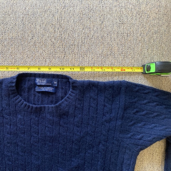 Ralph Lauren Cable-Knit Cashmere Sweater in NAVY - Picture 6 of 10